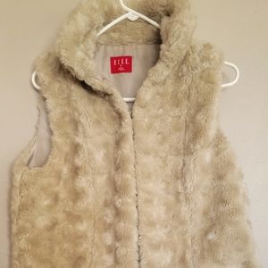 Elle faux fur vest